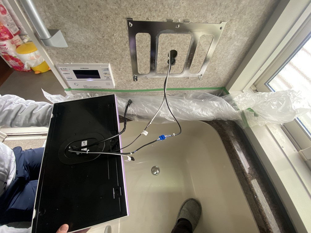 クリエイトの「浴室テレビを16型に交換！快適バスタイムを実現」の施工後の写真2