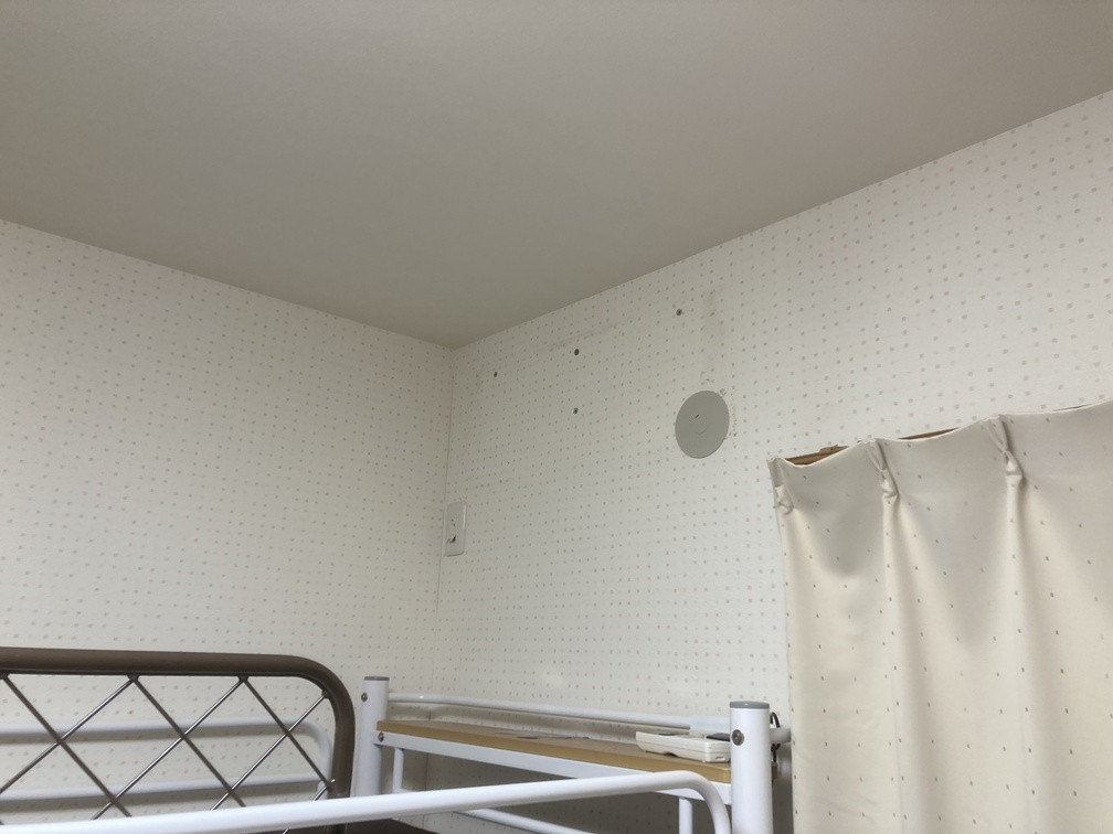 クリエイトの寒い夜も快適に！子育て家庭が喜ぶエアコンの施工前の写真1