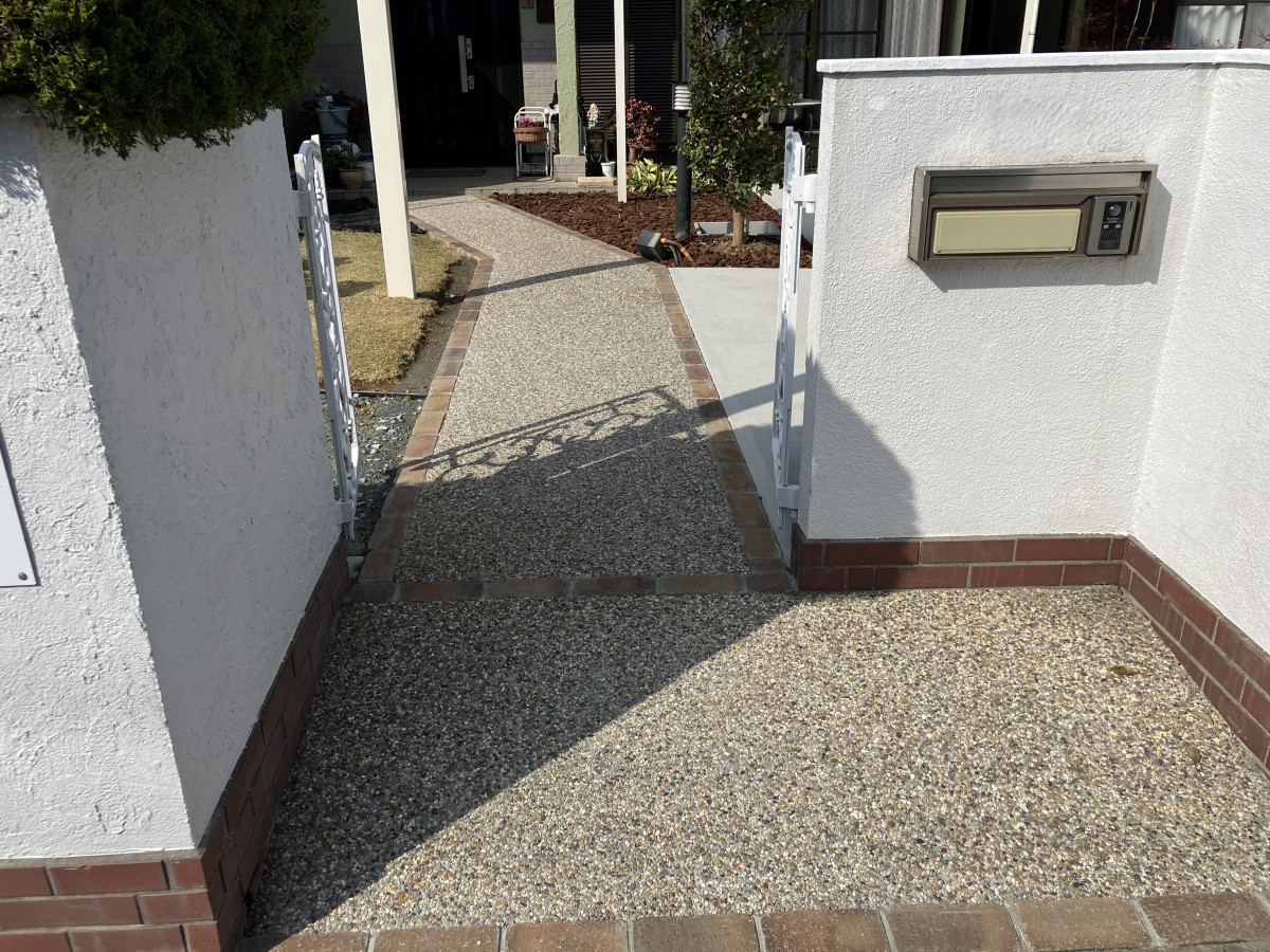 クリエイトの古いカーポートを一新！ご夫婦が実感した毎日の快適動線リフォームの施工後の写真2