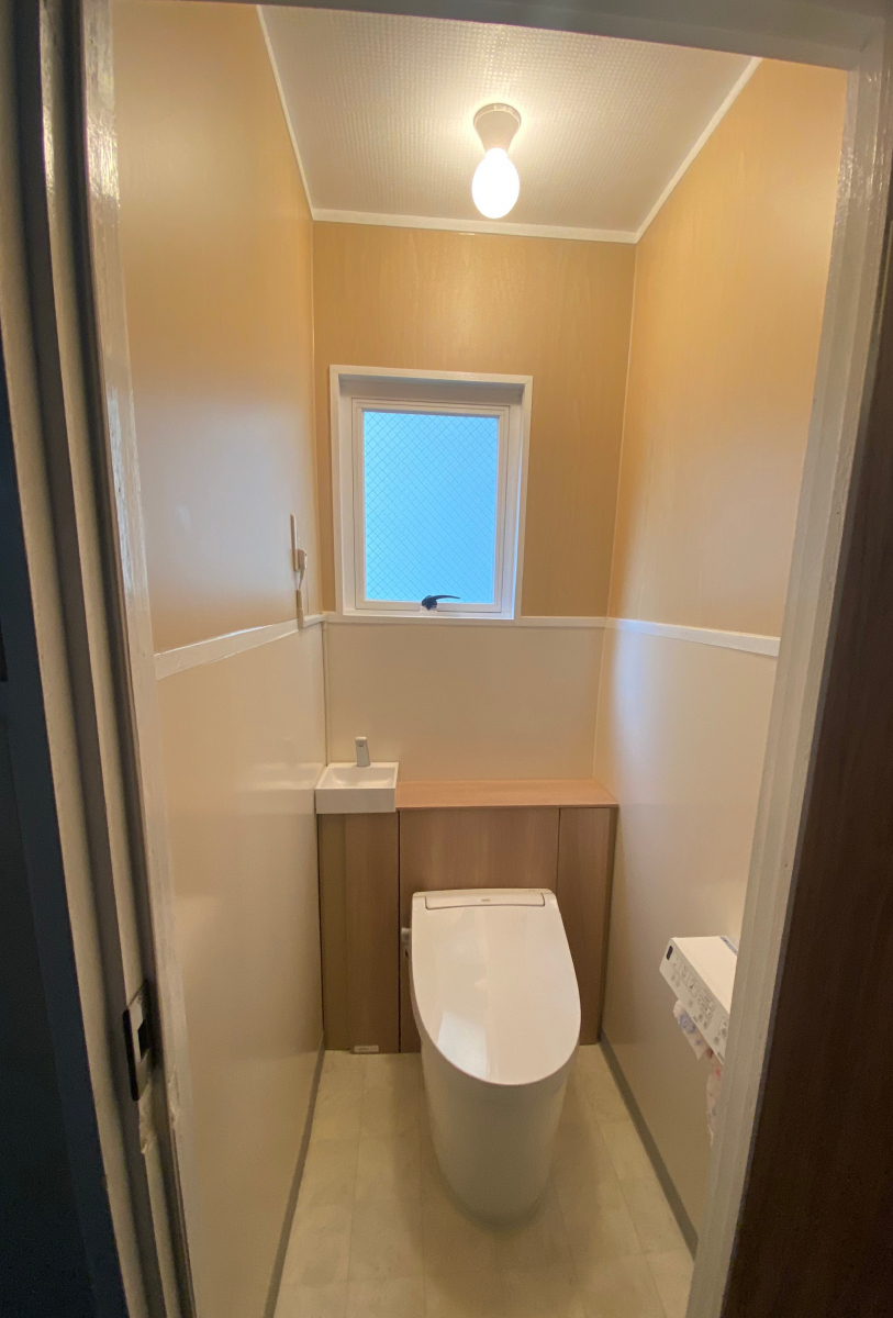 ＦＧの北名古屋市で和式から洋式へ！快適トイレリフォーム事例の施工後の写真1