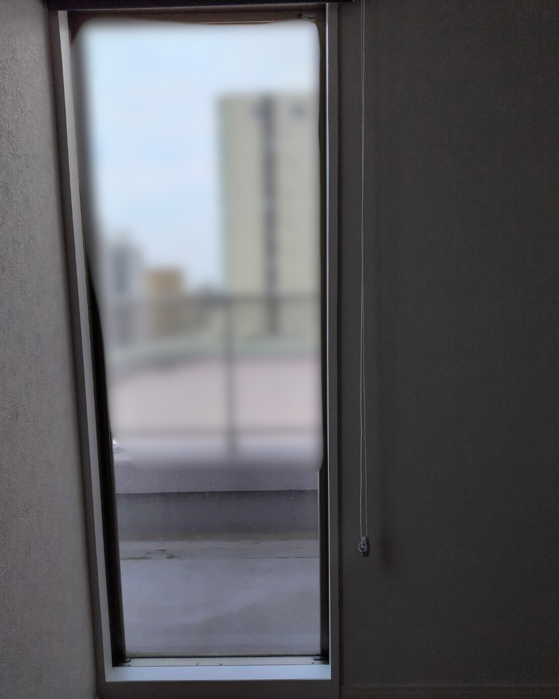 ＦＧのFIX窓の枠が太く見える理由の施工前の写真1