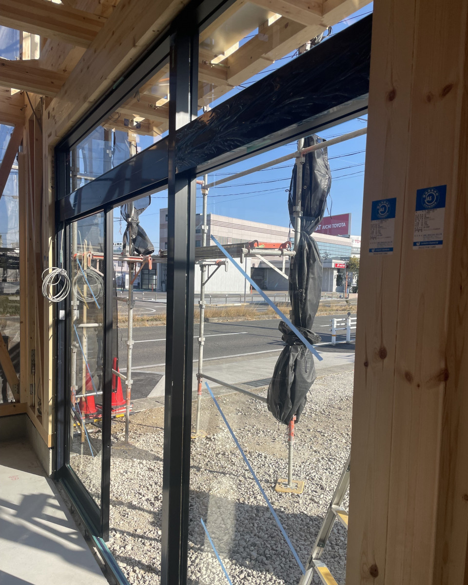 ＦＧの商業施設のガラス取付、無事完成！の施工後の写真2