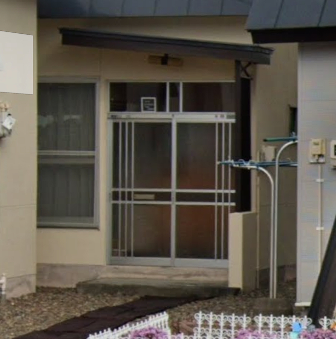 北海道アルミハウス産業の玄関引き戸取替の施工前の写真1