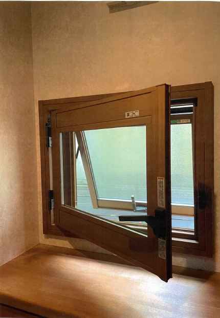オカムラ産業の【施工例】内窓＜2＞　開き窓の施工後の写真1