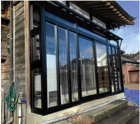 オカムラ産業の【施工例】風除室取付の施工後の写真1