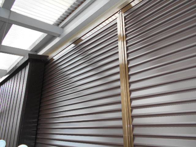 サッシセンターフジイ 名古屋西店の古くなった雨戸パネルの交換／愛知県あま市の施工後の写真1
