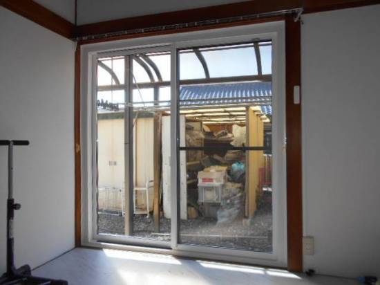 サッシセンターフジイ 名古屋西店の６つの窓をリプラスで取替しました／愛知県春日井市施工事例写真1