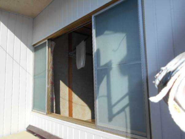 サッシセンターフジイ 名古屋西店のシャッターの交換／愛知県あま市の施工前の写真1