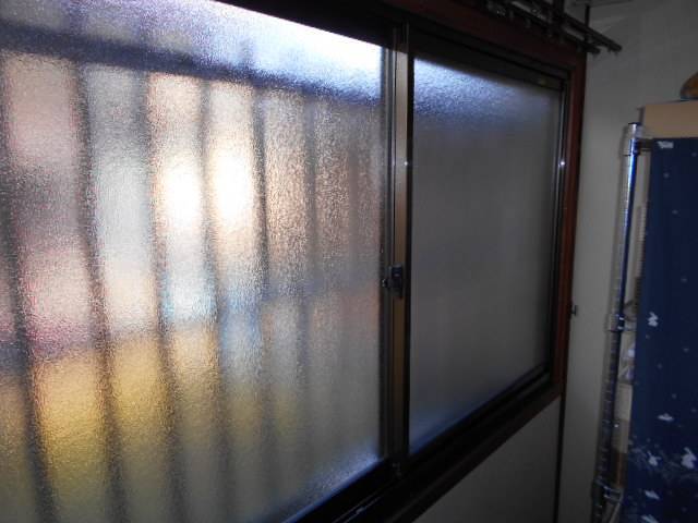 サッシセンターフジイ 名古屋西店の木製の窓からアルミ製のサッシへ取替の施工後の写真2