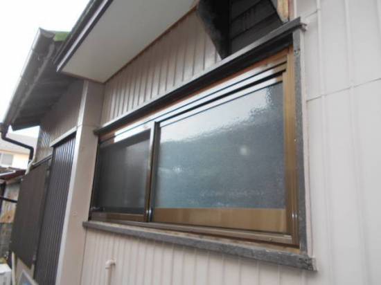 サッシセンターフジイ 名古屋西店の木製の窓からアルミ製のサッシへ取替施工事例写真1