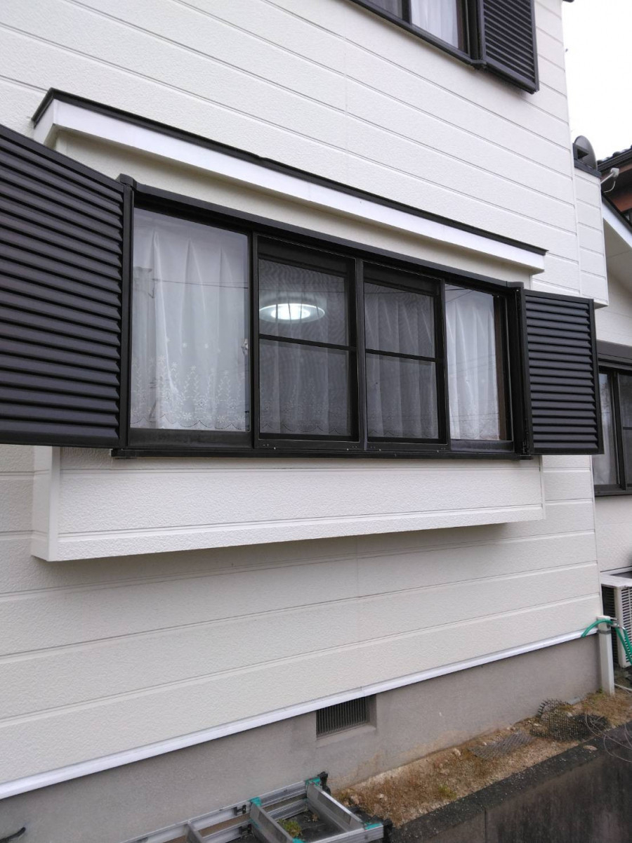 フジタトーヨー住器の雨戸の交換と窓の断熱についてご相談をいただきました。の施工前の写真1