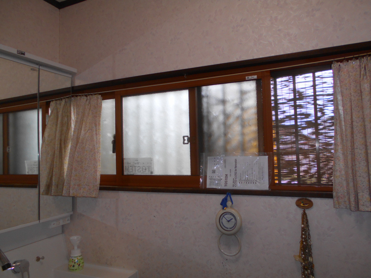 服部硝子店の浴室と脱衣場の温度差は気になりませんか?の施工後の写真1