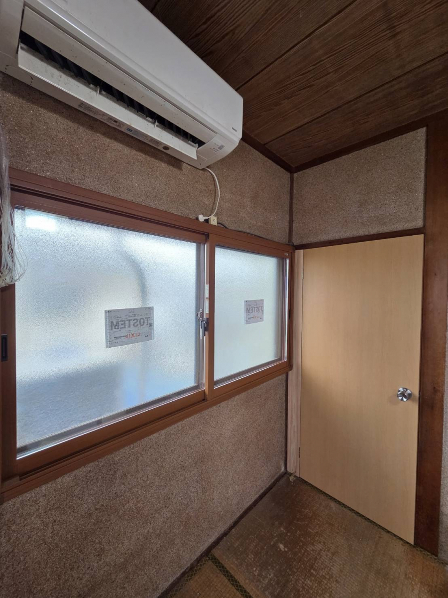 服部硝子店の【四日市市】補助金を活用した窓断熱リフォーム｜入隅対応のインプラス設置の施工後の写真1