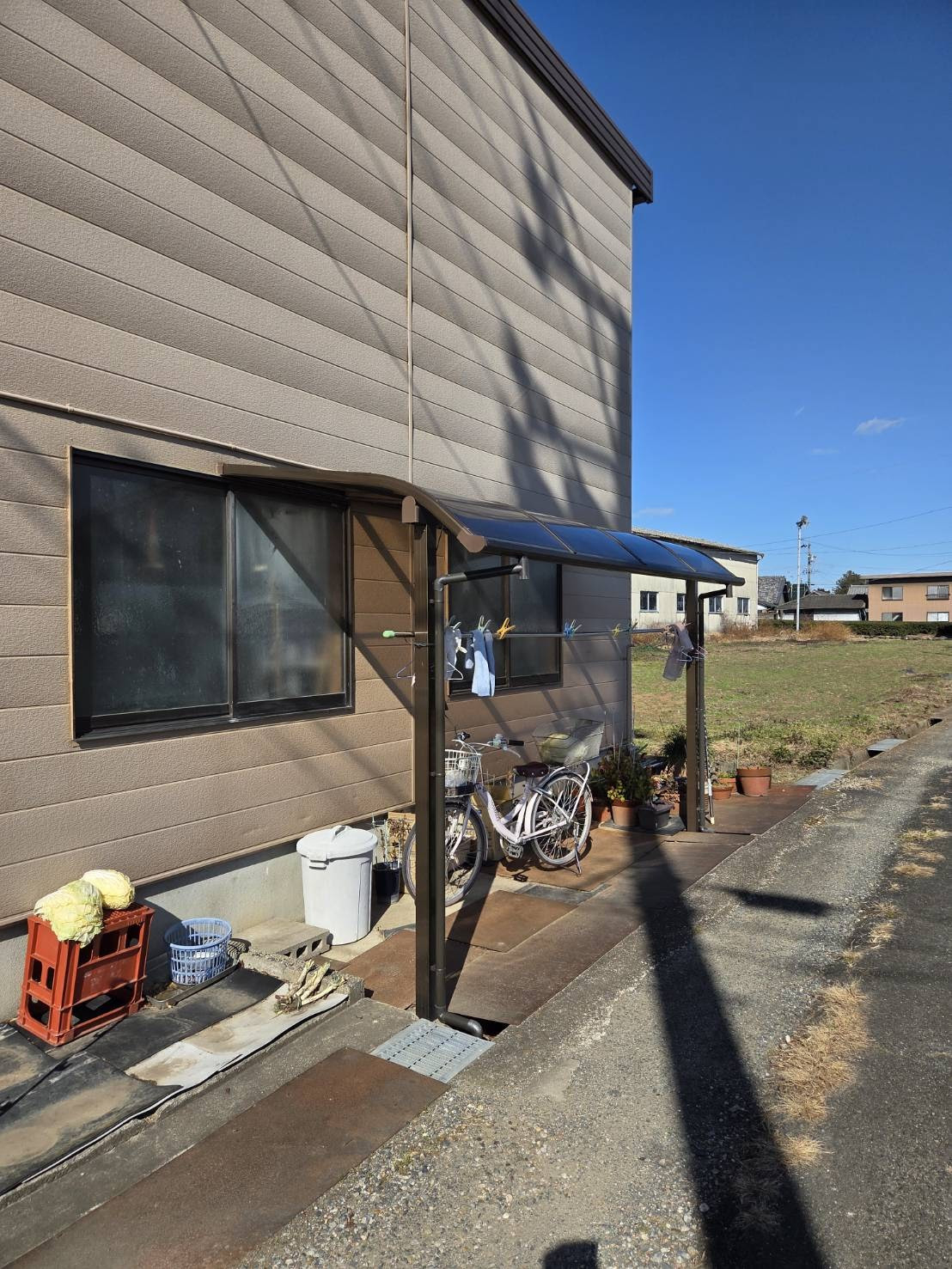 服部硝子店の【四日市】軽量シャッター交換～防犯性も向上～の施工後の写真3