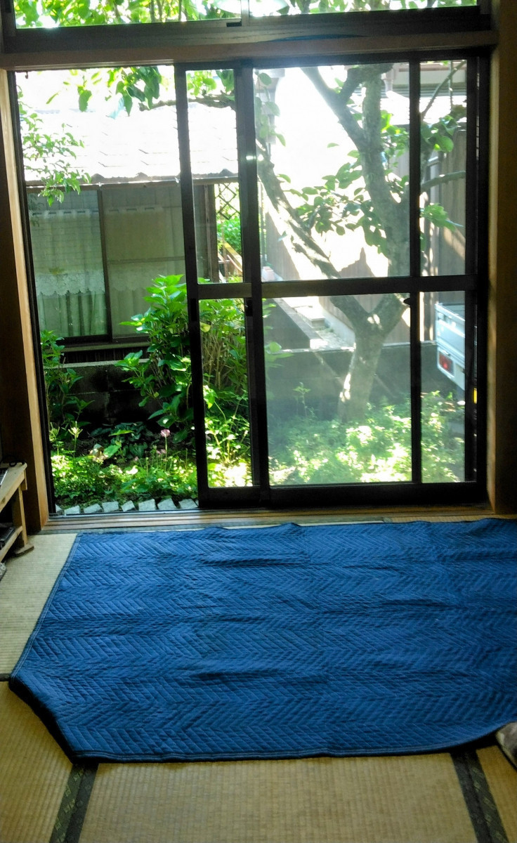 維新硝子のワンちゃんの鳴き声対策にの施工前の写真3