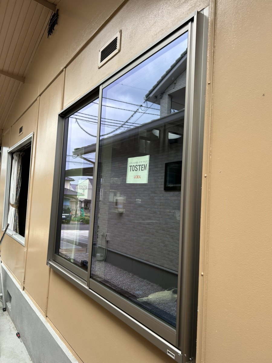 維新硝子の内付けの窓を新しく！の施工後の写真1