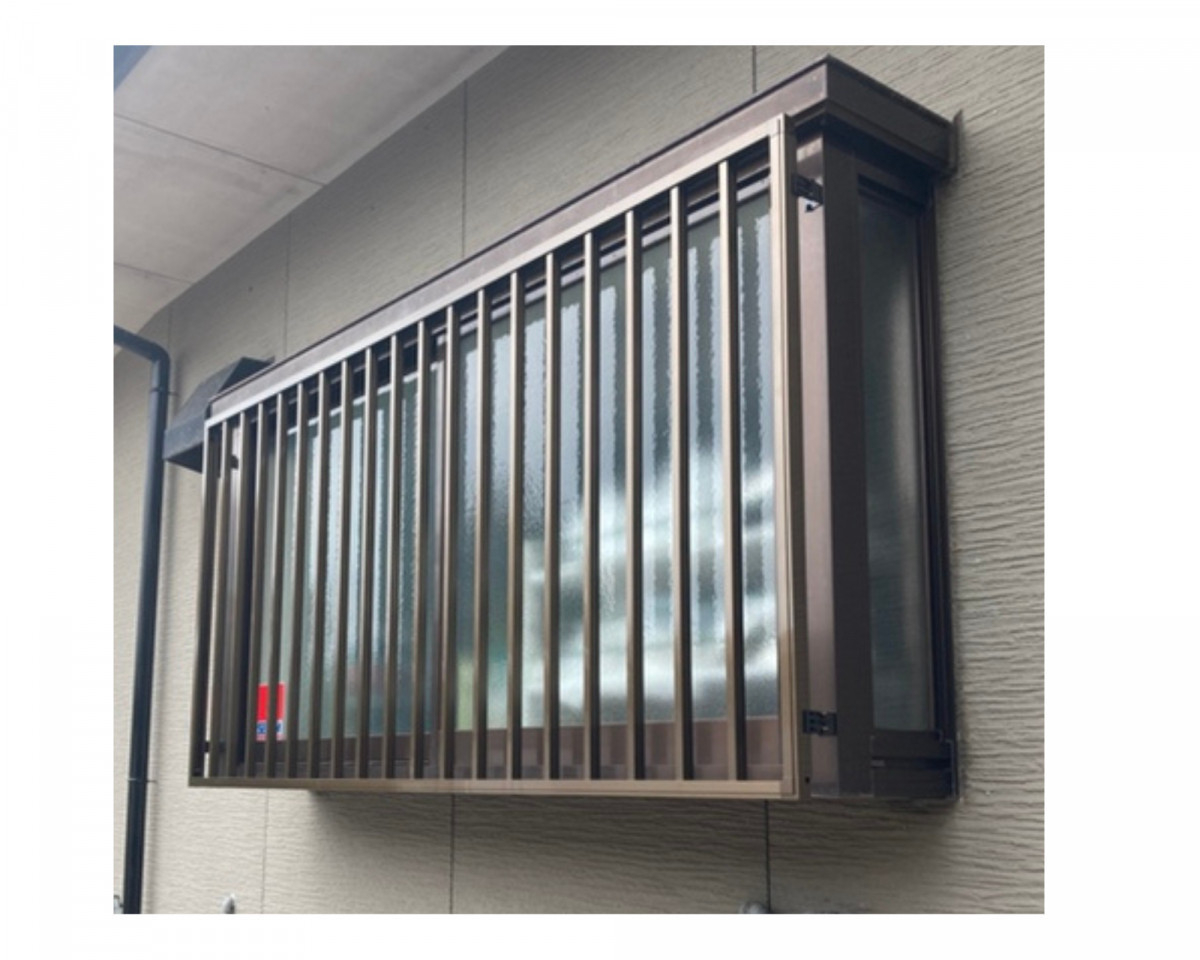 維新硝子の既存窓に面格子取付　『目に見える防犯』の施工後の写真1