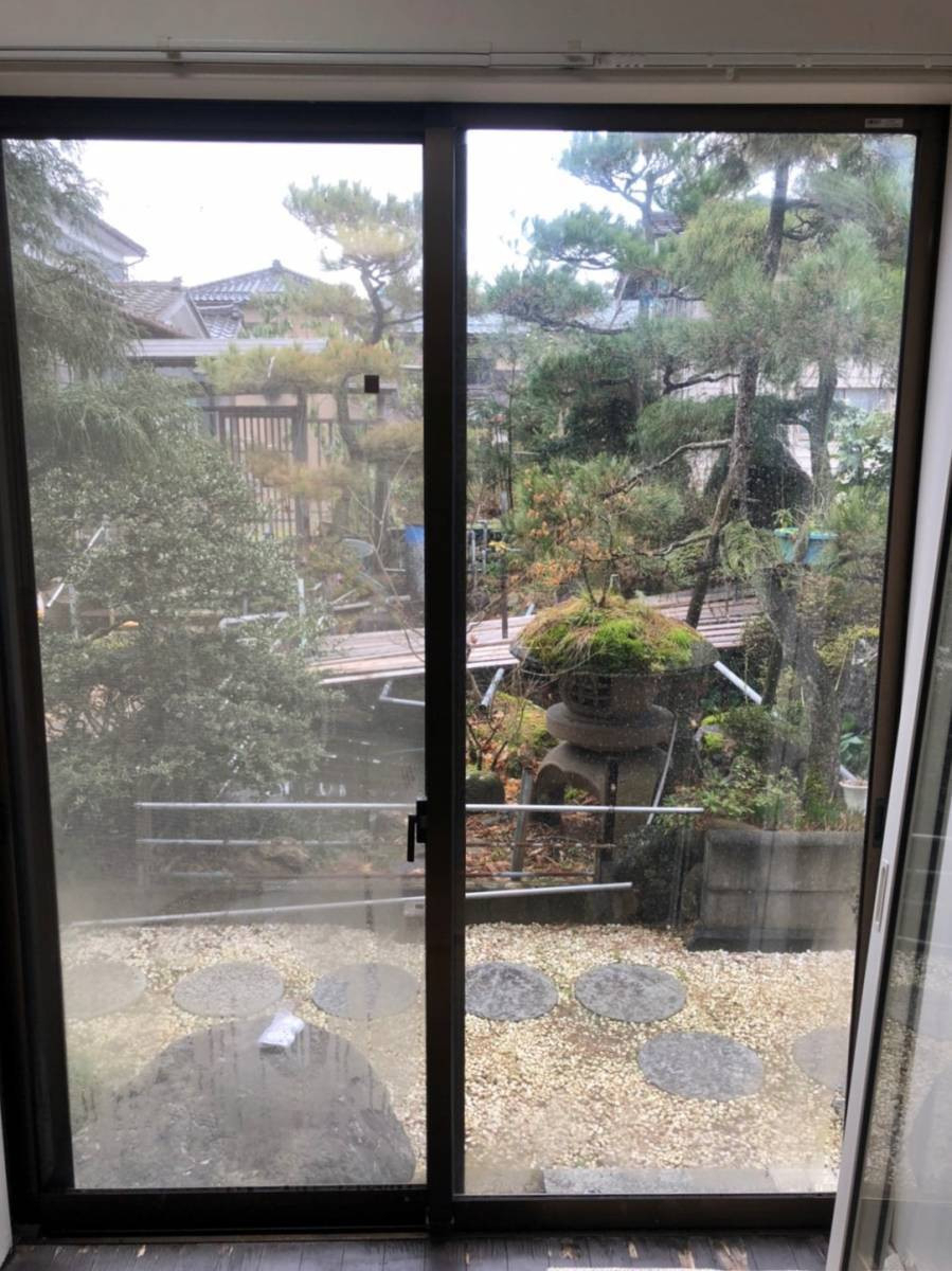 BiSOUのインプラス(内窓)施工例の施工前の写真1