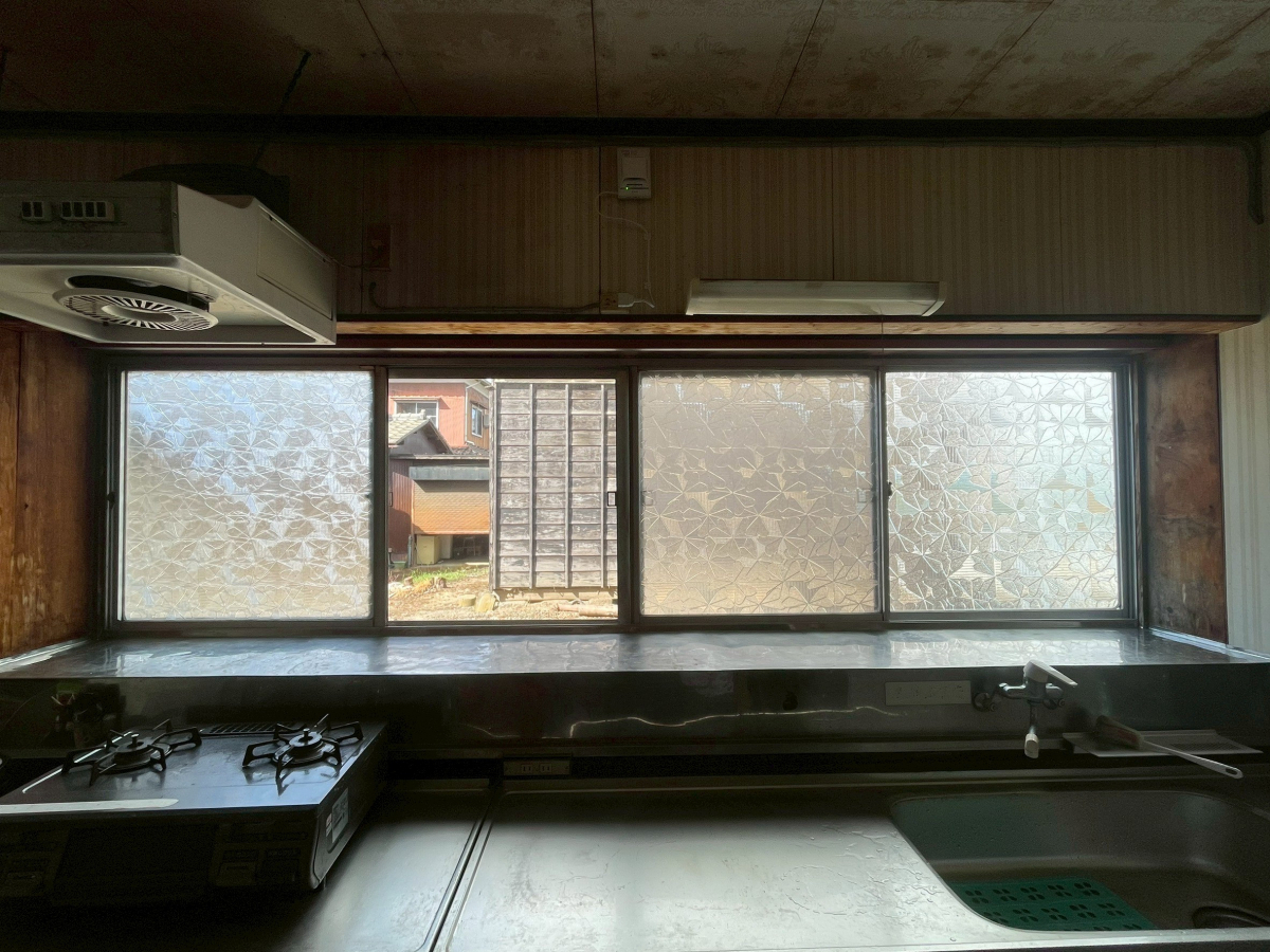 BiSOUのインプラス(内窓)施工例の施工前の写真3