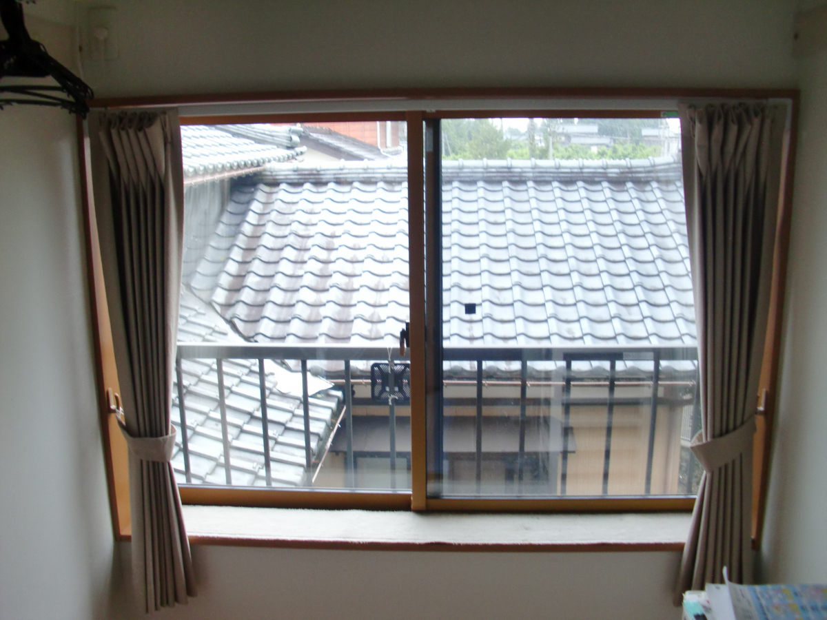 BiSOUのインプラス（内窓）施工例の施工前の写真3