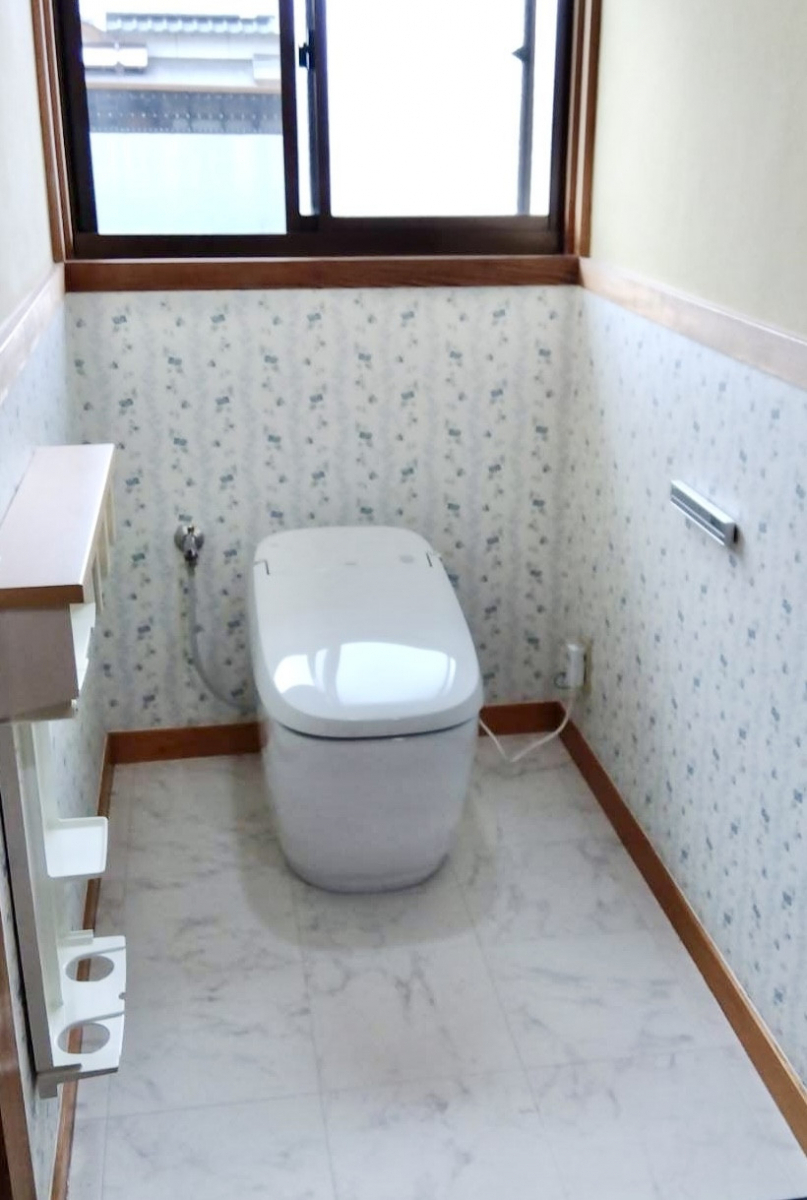 維新トーヨー住器のトイレ🚽リフォームの施工後の写真1