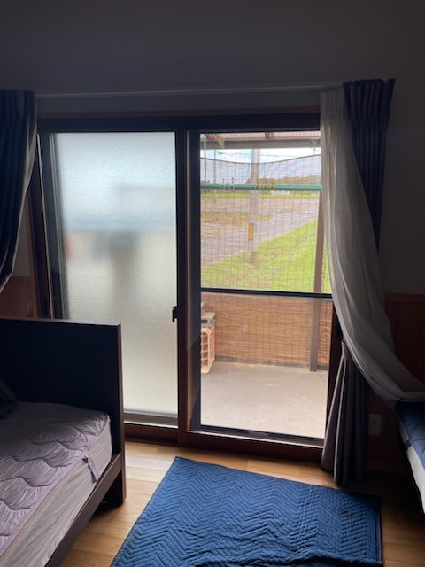 マド・デ・リフォームの冬の寒さ対策その⑥　寝室の施工後の写真1