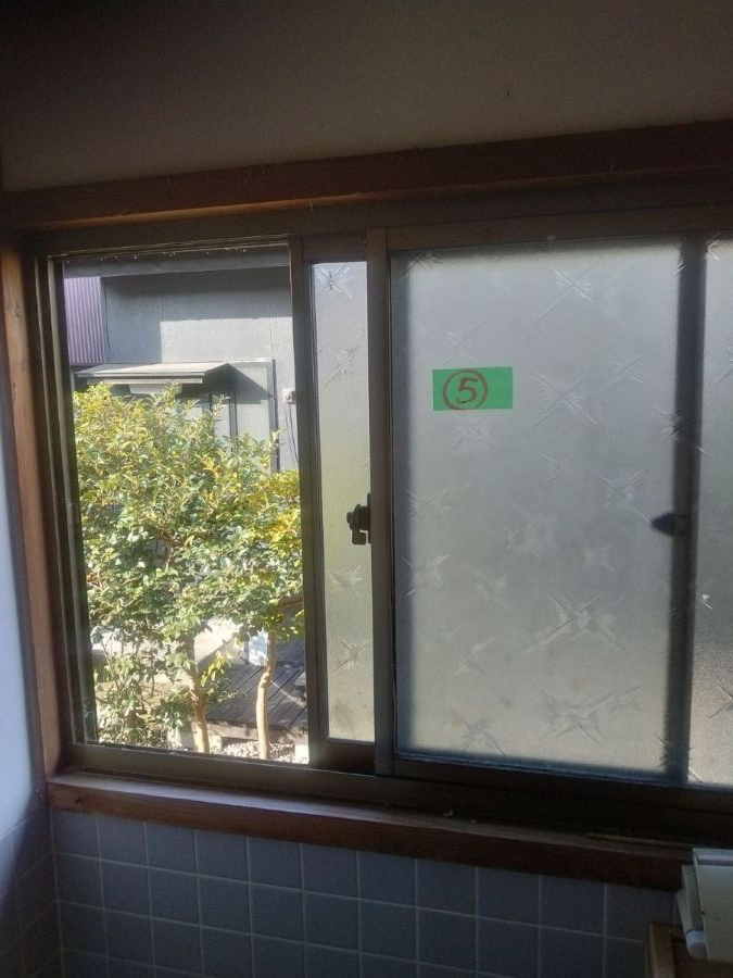 きゅうだいの鳥取市でお風呂と窓のリフォームの施工前の写真3