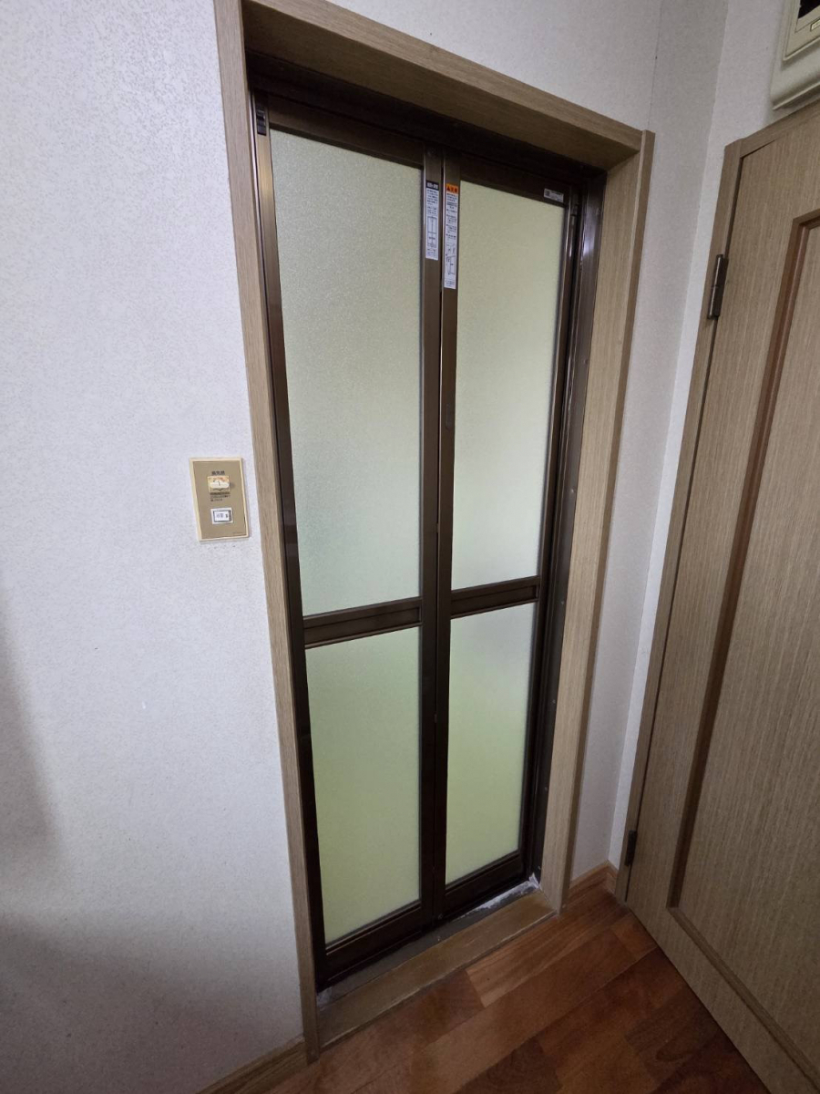 家KuRuの浴室折戸を交換しました(^^♪の施工後の写真1