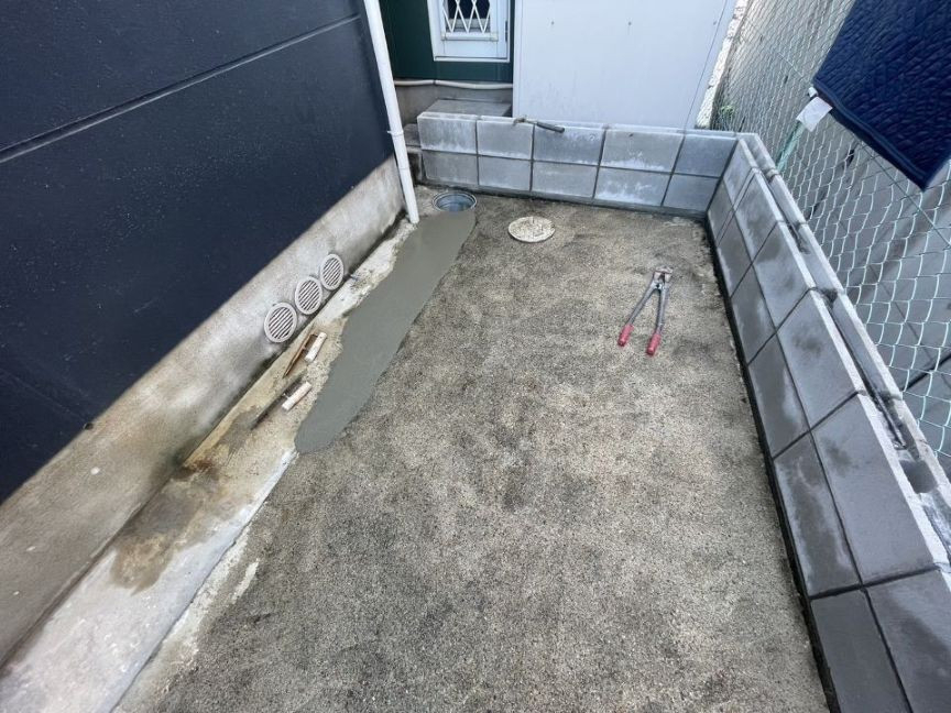 イワサキの人工芝設置工事の施工前の写真1