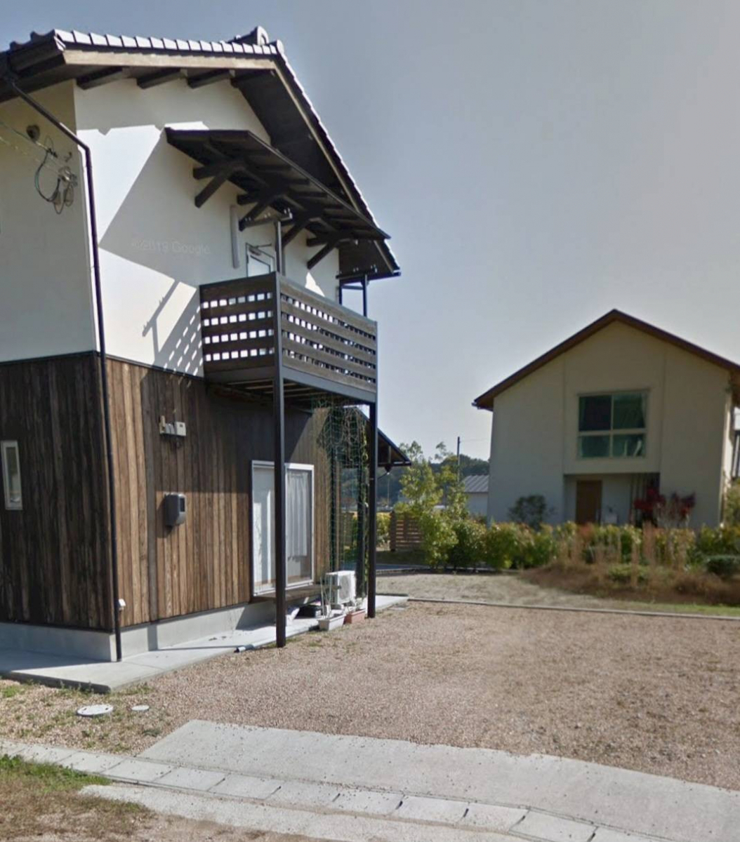 野田アルミ建材の[安芸高田市]雨の日も雪の日も安心♪カーポートで快適な毎日の施工前の写真1