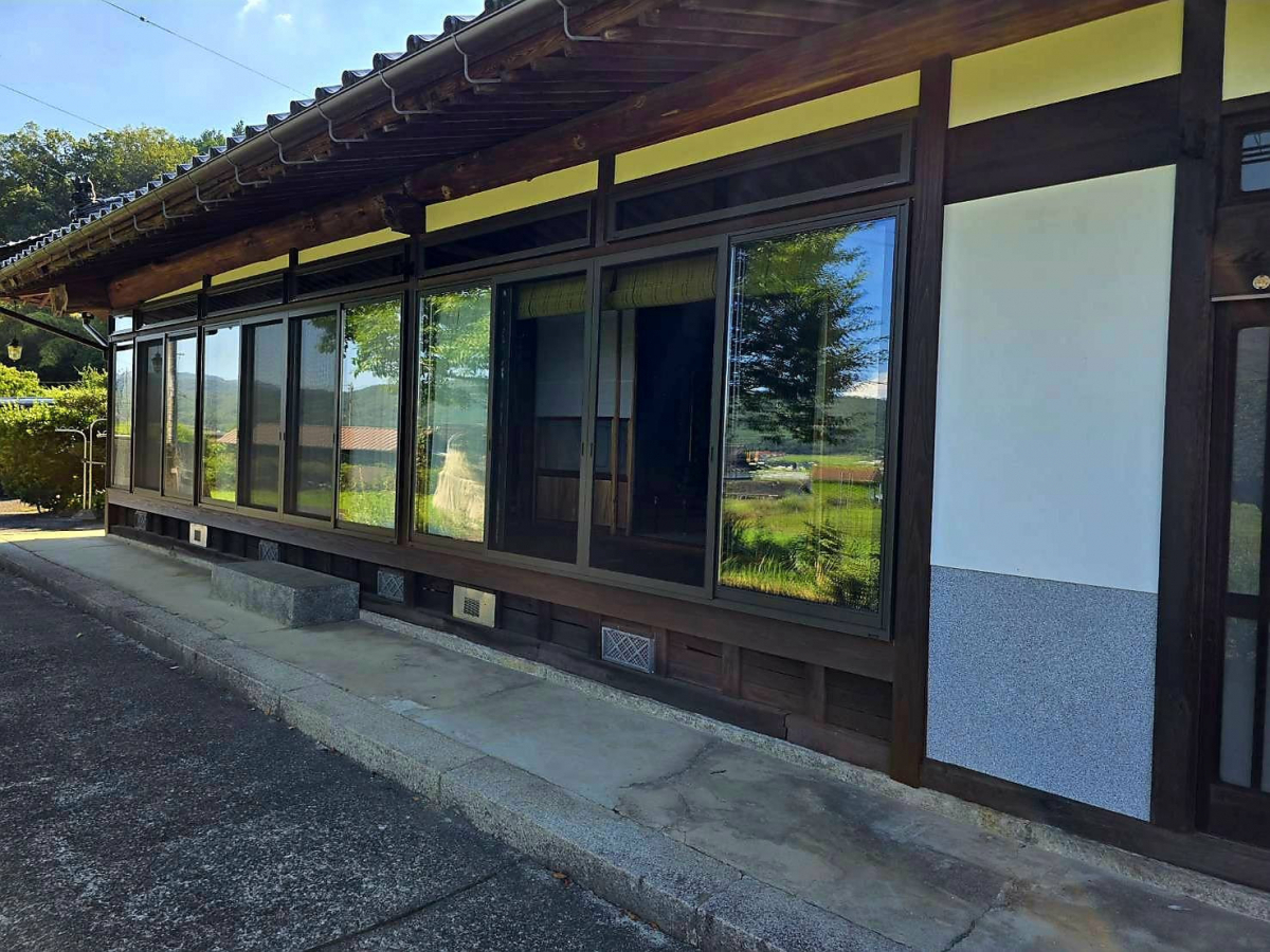 野田アルミ建材の[安芸高田市]先進的窓リノベ２０２５補助金を活用して窓断熱工事の施工後の写真3