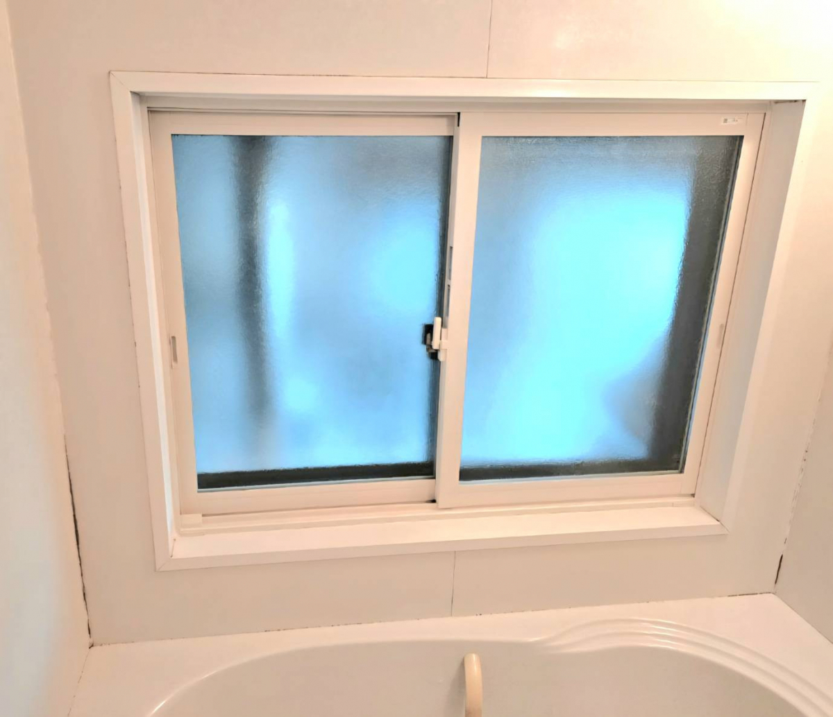 野田アルミ建材の[安芸高田市]先進的窓リノベ２０２５補助金を活用して、内窓・外窓断熱工事の施工後の写真2