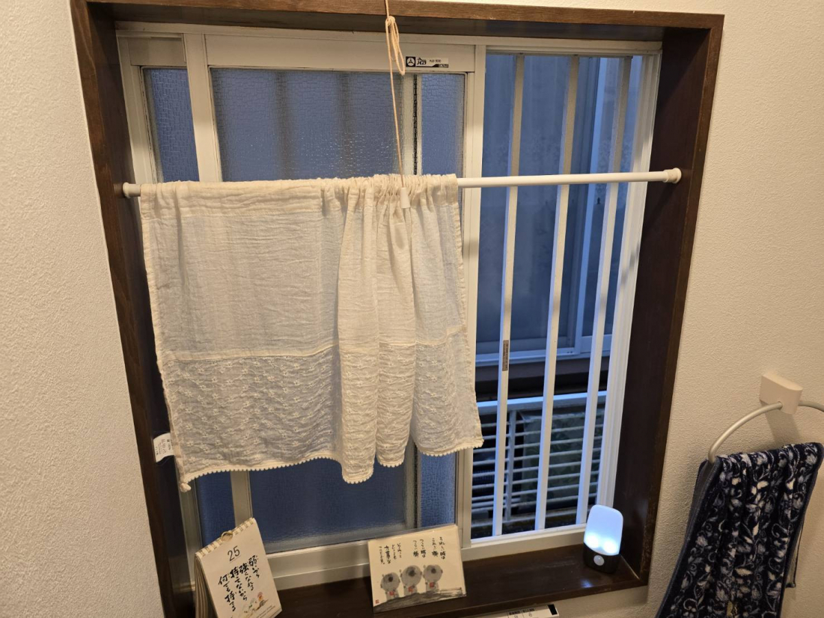 野田アルミ建材の先進的窓リノベ補助金を活用した、内窓断熱リフォームの施工前の写真3