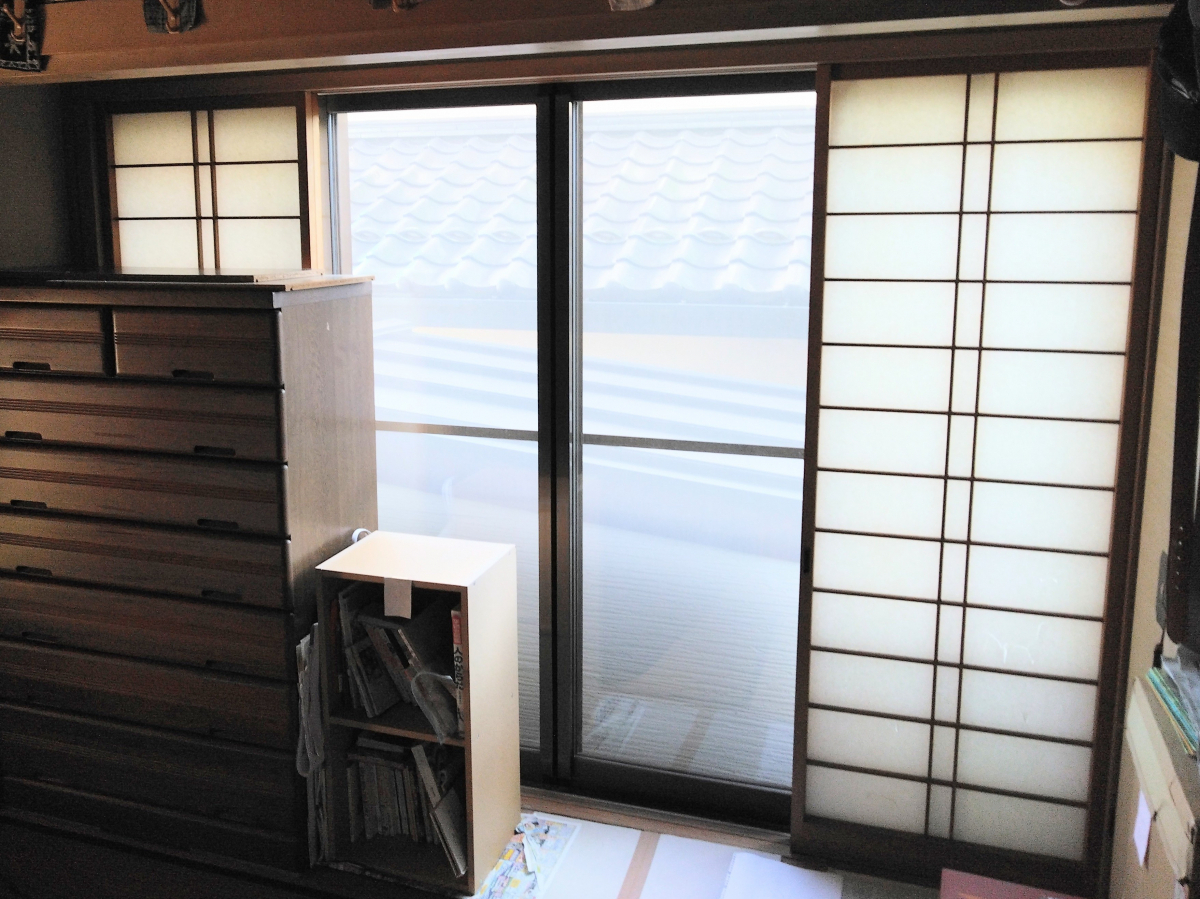 青梅トーヨー住器 東松山店の破れない和紙、という選択。の施工前の写真3