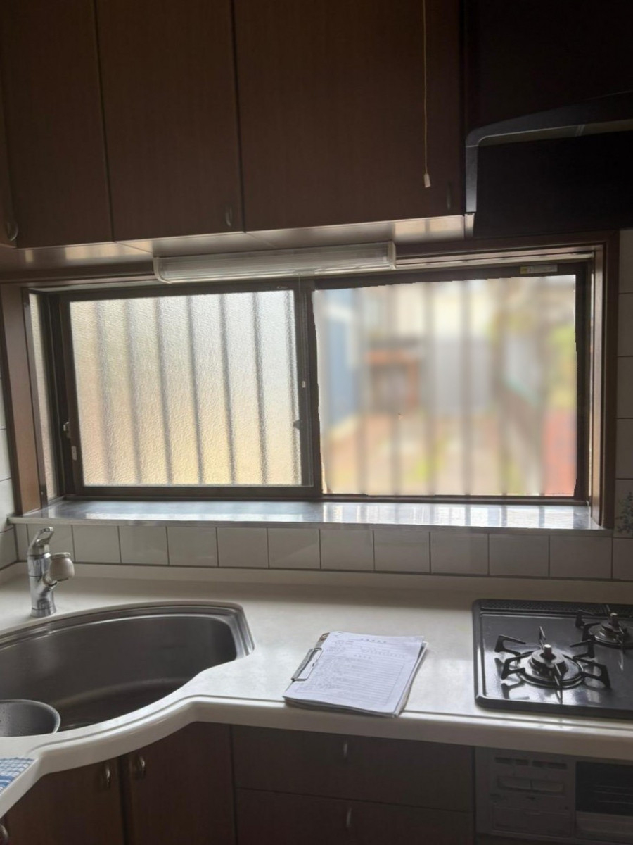 青梅トーヨー住器 東松山店の窓の断熱性が重要な理由とは？の施工前の写真2