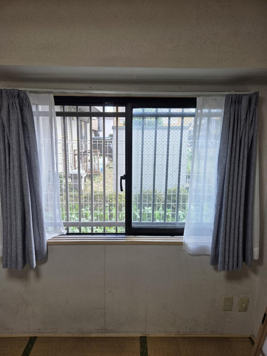 青梅トーヨー住器 東松山店の窓ひとつで部屋の印象が変わる！の施工前の写真2
