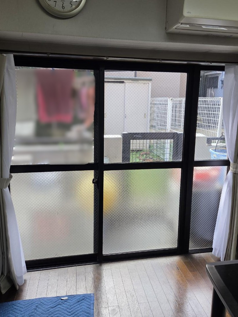 青梅トーヨー住器 東松山店の窓ひとつで部屋の印象が変わる！の施工前の写真3