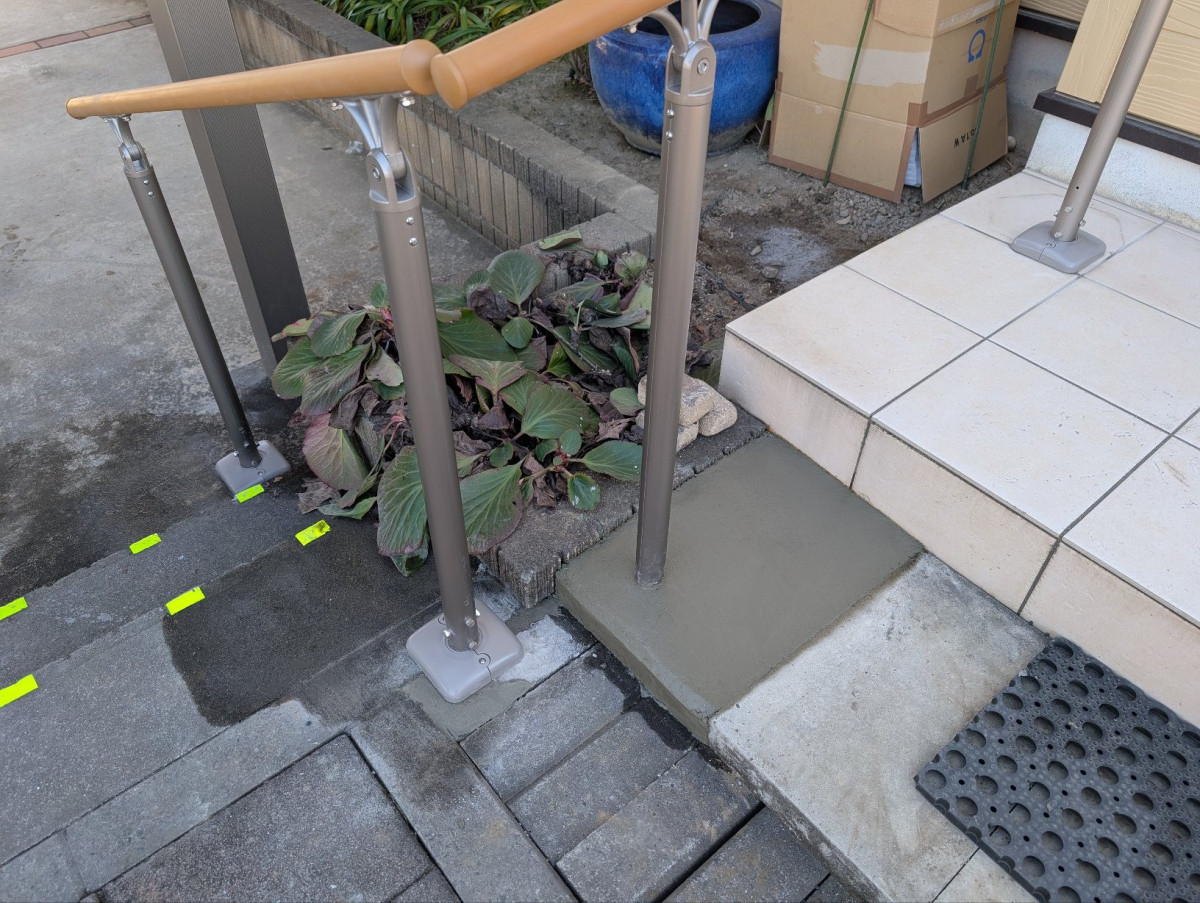 イワカンＳＧの手すり取付工事(^^)/の施工後の写真2