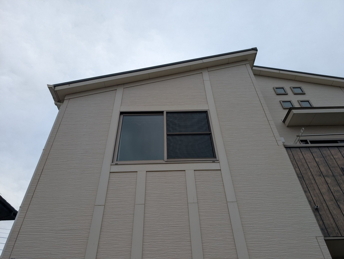 イワカンＳＧのLIXIL リフォームシャッター取付ました(^_-)の施工前の写真2