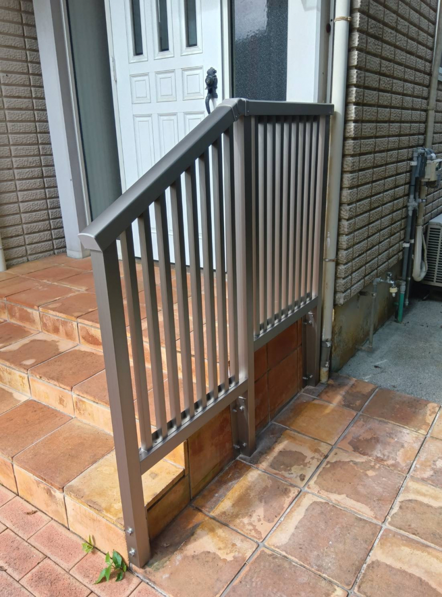 恩納アルミ工業の「長持ちする手すりにしたい！」安全・安心のアルミ手摺工事【手すり工事/読谷村】の施工後の写真1