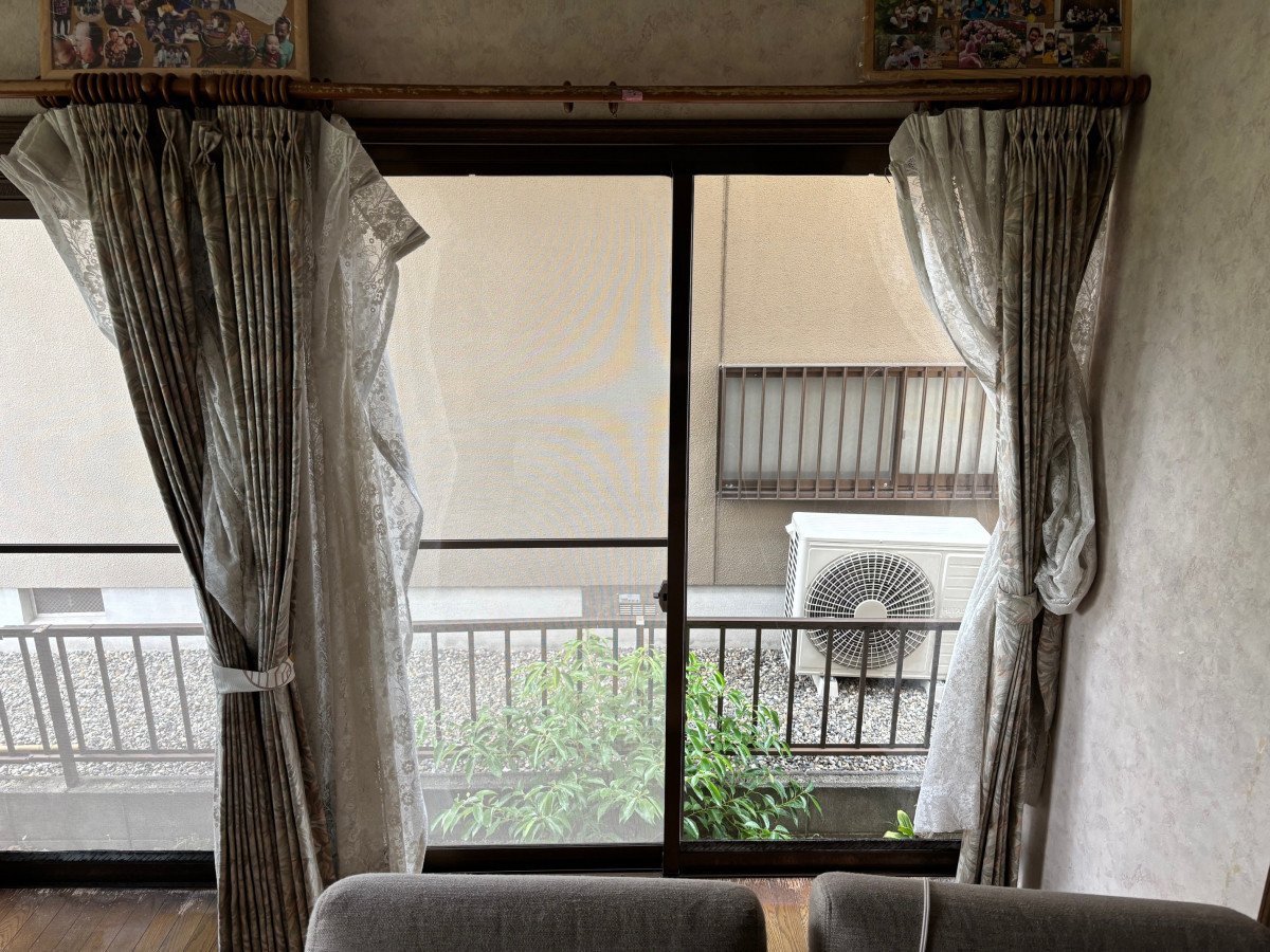 窓快工房 共栄の断熱内窓インプラスを施工させていただきました。の施工前の写真1