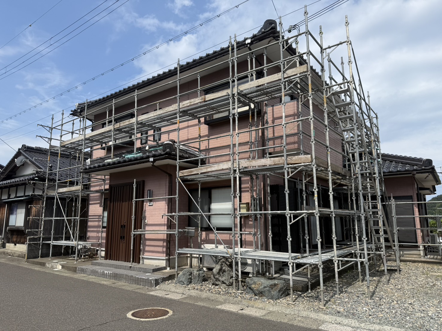 イワイの朝夕の冷え込み対策に！美浜町で和室・リビングに内窓インプラスを設置｜先進的窓リノベ2025活用の施工事例詳細写真1