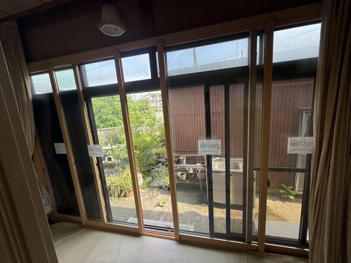イワイの敦賀市で窓・壁・床を一気に断熱化｜先進的窓リノベ＋LIXILココエコ施工事例の施工後の写真3