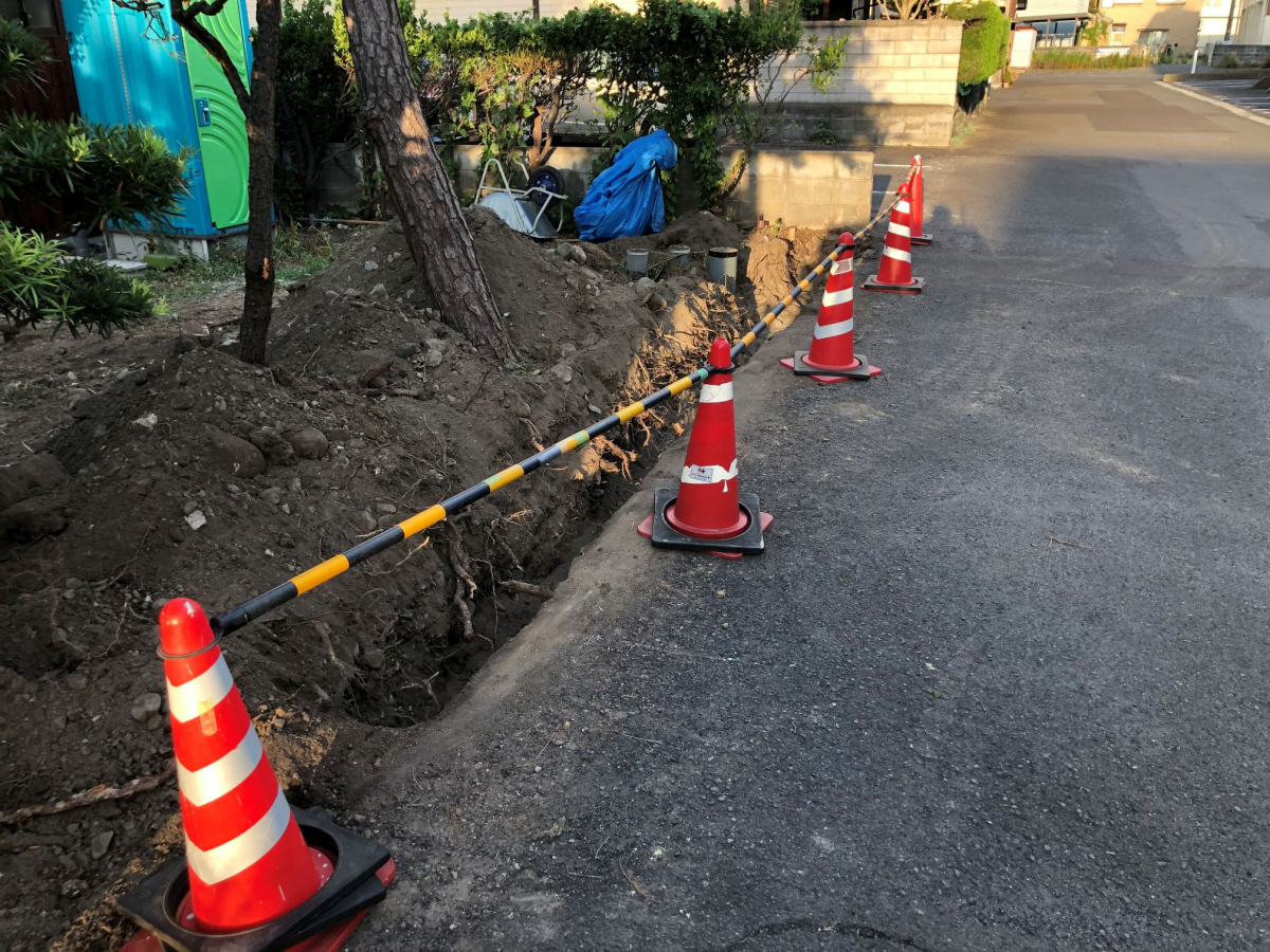 イワイの【敦賀市 外構工事】LIXILエススライド門扉で広々開口!フェンス施工事例の施工前の写真1