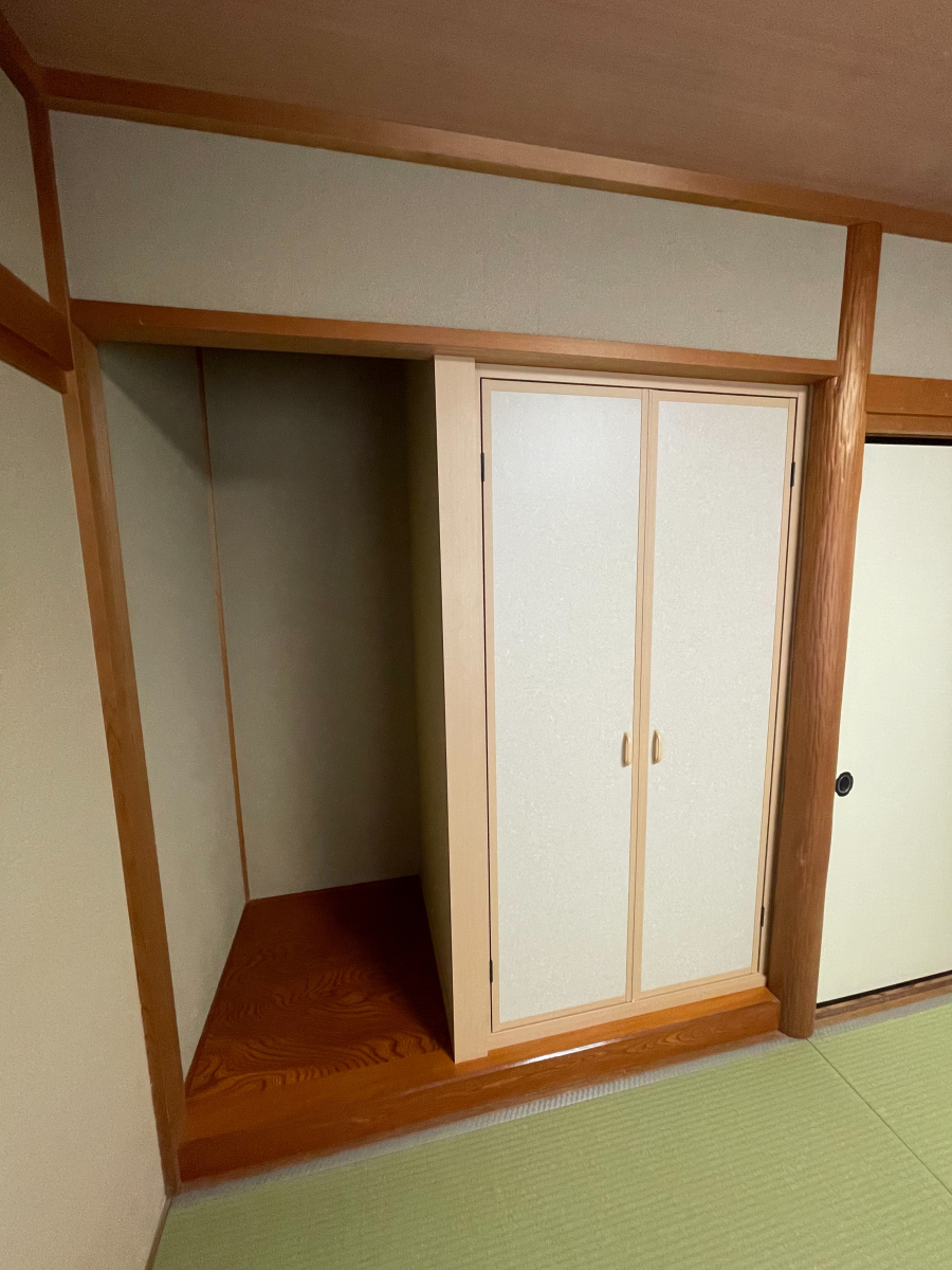 イワイの床の間を半分にして仏間にリフォーム｜ライフスタイルの変化に合わせた和室改修の施工後の写真2