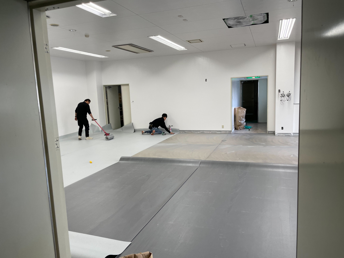 イワイの【店舗併設の大規模厨房リフォーム】某企業様で製造から販売までを一棟で完結できるようにリフォーム！の施工後の写真2