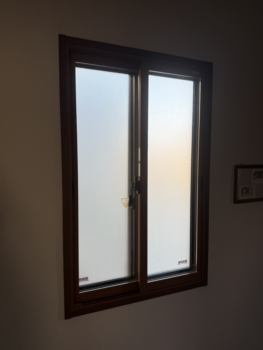 イワイの“つけた瞬間”に静かさUP。内窓インプラス4セット施工事例【敦賀市】の施工後の写真3