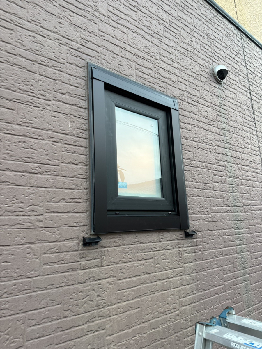 イワイの浴室の寒さ対策は窓から｜樹脂窓×真空トリプルガラスでヒートショック対策【先進的窓リノベ2025採択】の施工後の写真2