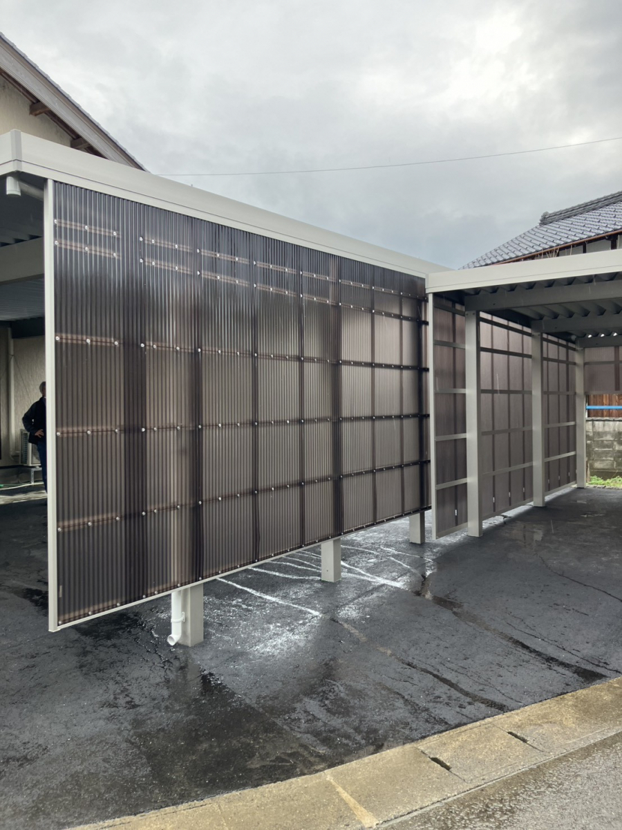 イワイの三方上中郡若狭町｜雪国であったら助かるカーポート。2台用＋1台用施工の施工後の写真1