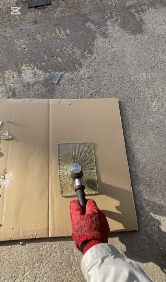 イワイの【動画で解説】普通ガラス・強化ガラス・合わせガラスの割れ方の違い｜台風・防犯対策で選ぶべきガラスは？の施工後の写真1